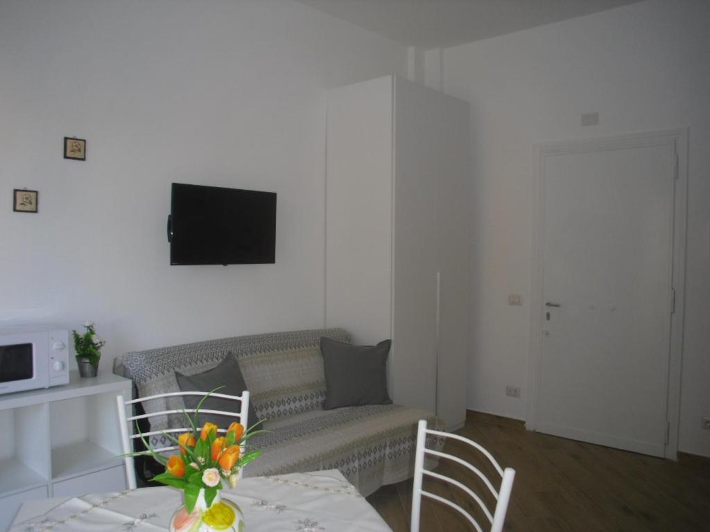 רומא Lovely Little Apartment In Via Aurelia מראה חיצוני תמונה