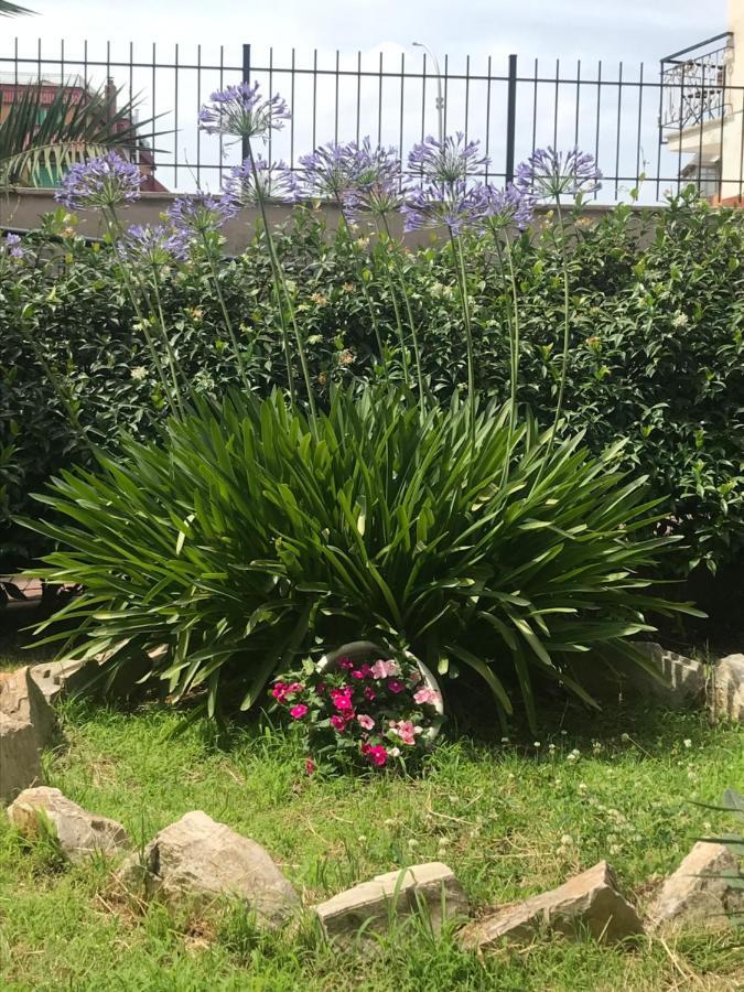 רומא Lovely Little Apartment In Via Aurelia מראה חיצוני תמונה